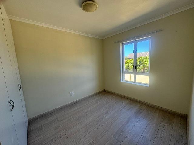 To Let 2 Bedroom Property for Rent in Sunnydale Western Cape